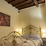 Navona Studio Apartment